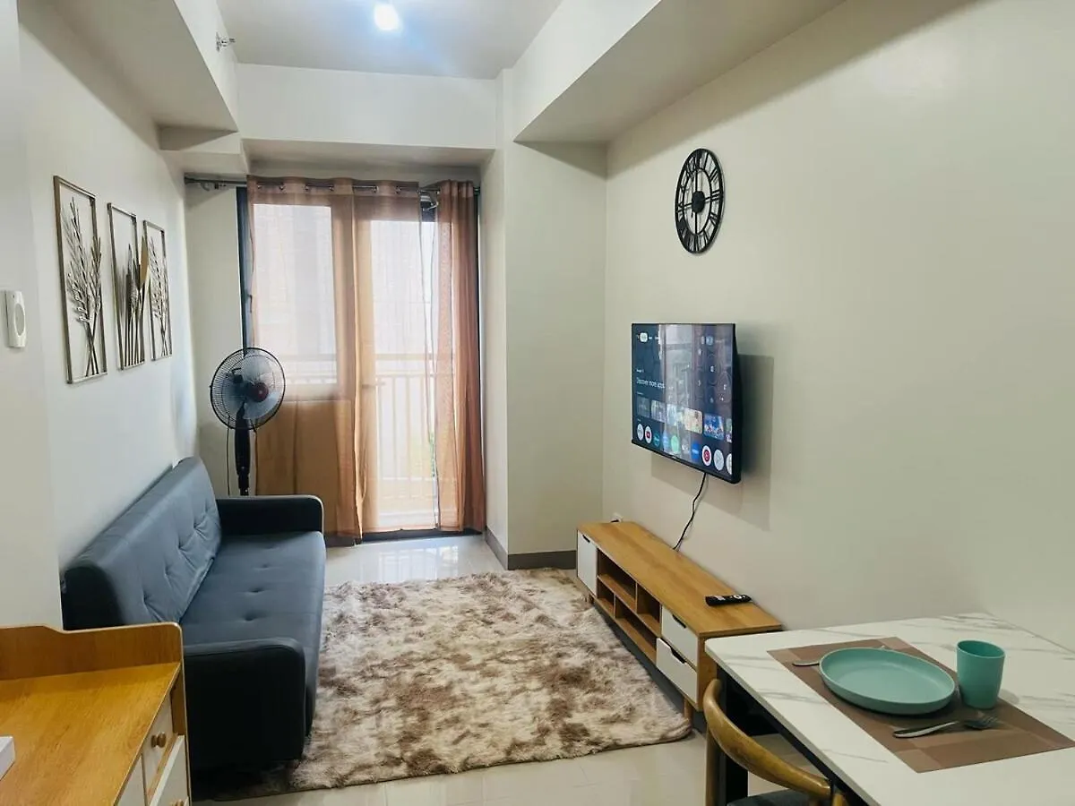 Serene Suite At S Residences Moa location